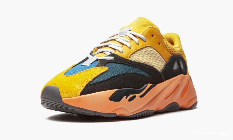 Yeezy Boost 700 Sun WOMEN