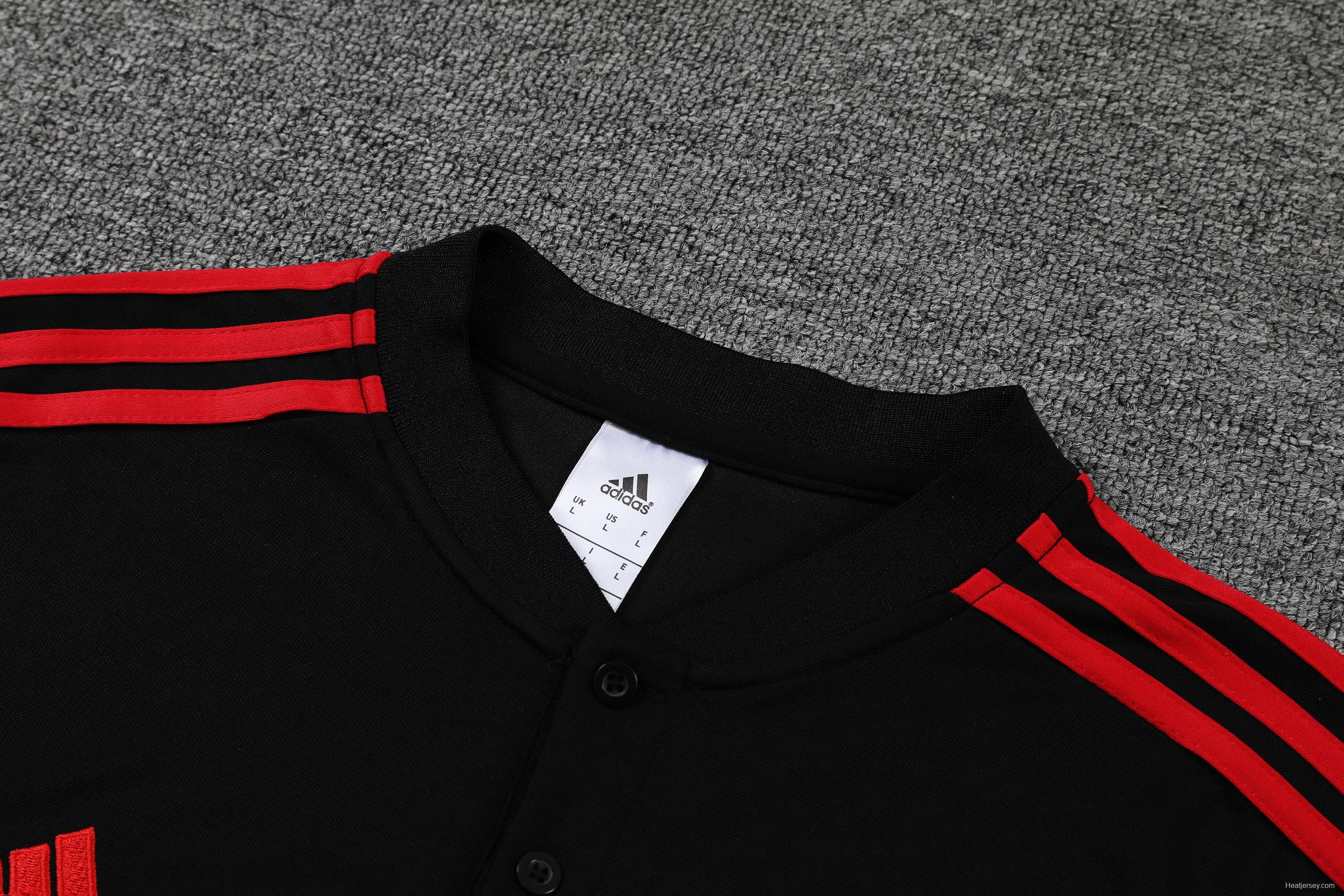 Bayern Munich POLO kit black (not sold separately)