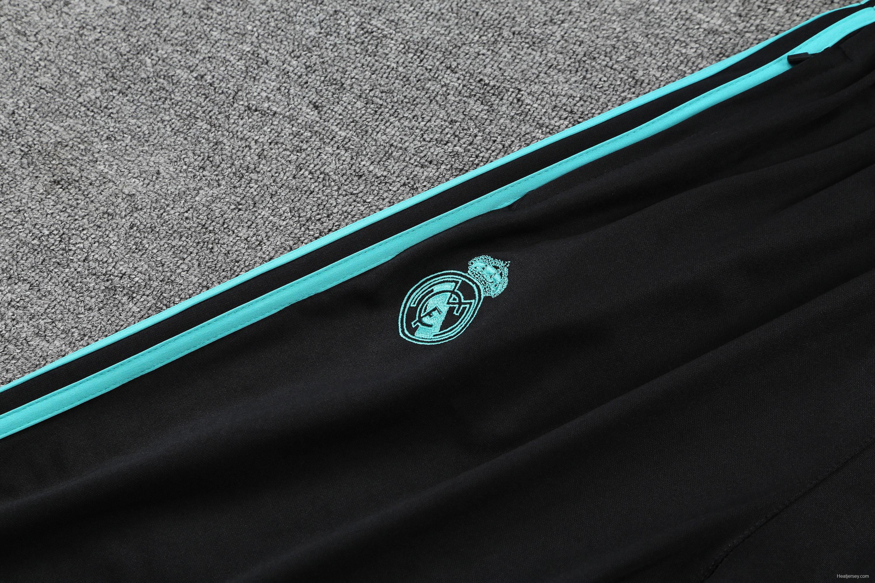 Real Madrid POLO kit black and green (not supported to be sold separately)