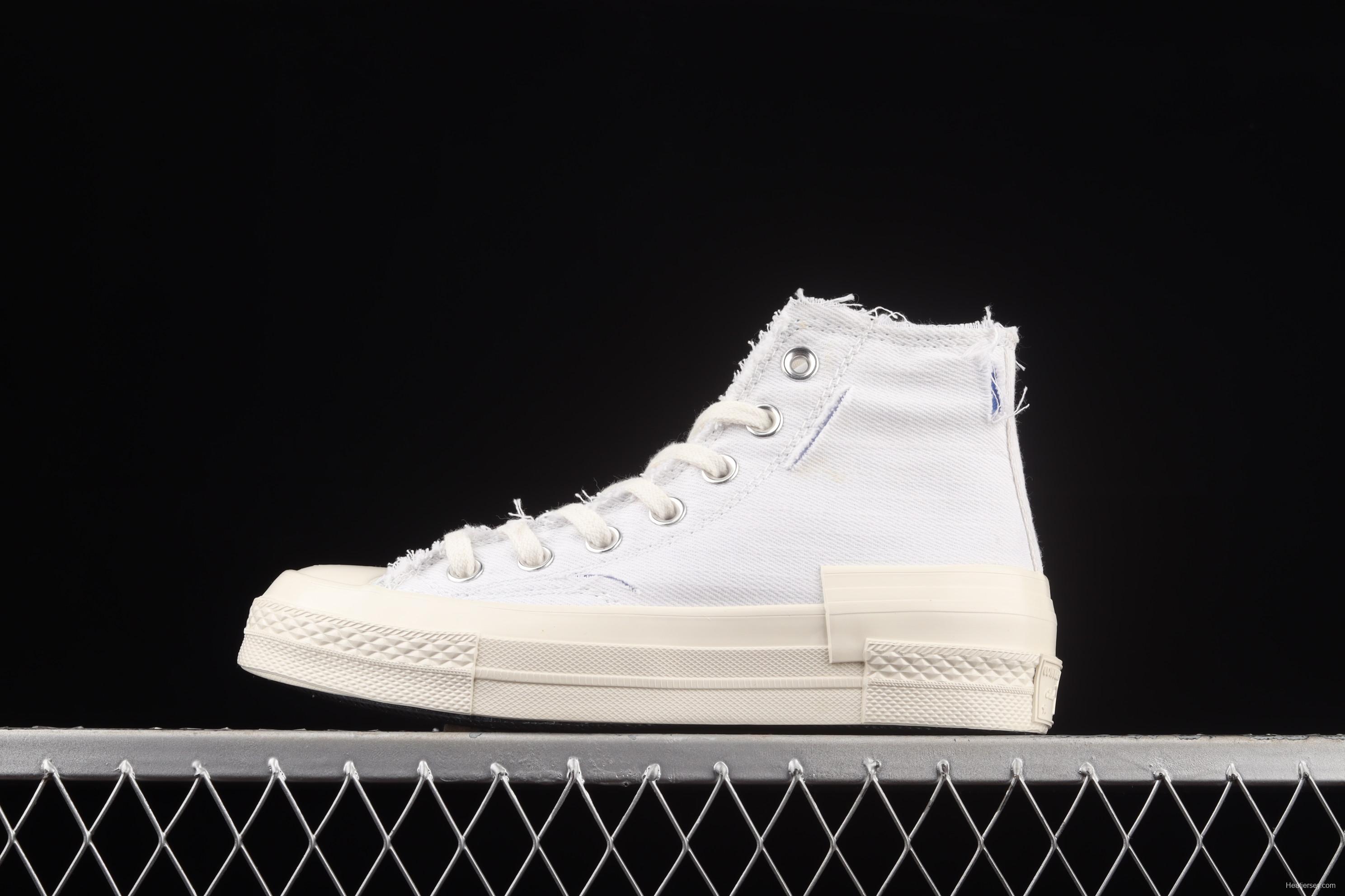 Cnoverse x Alexander co-signed Converse's new deconstructor 172590C