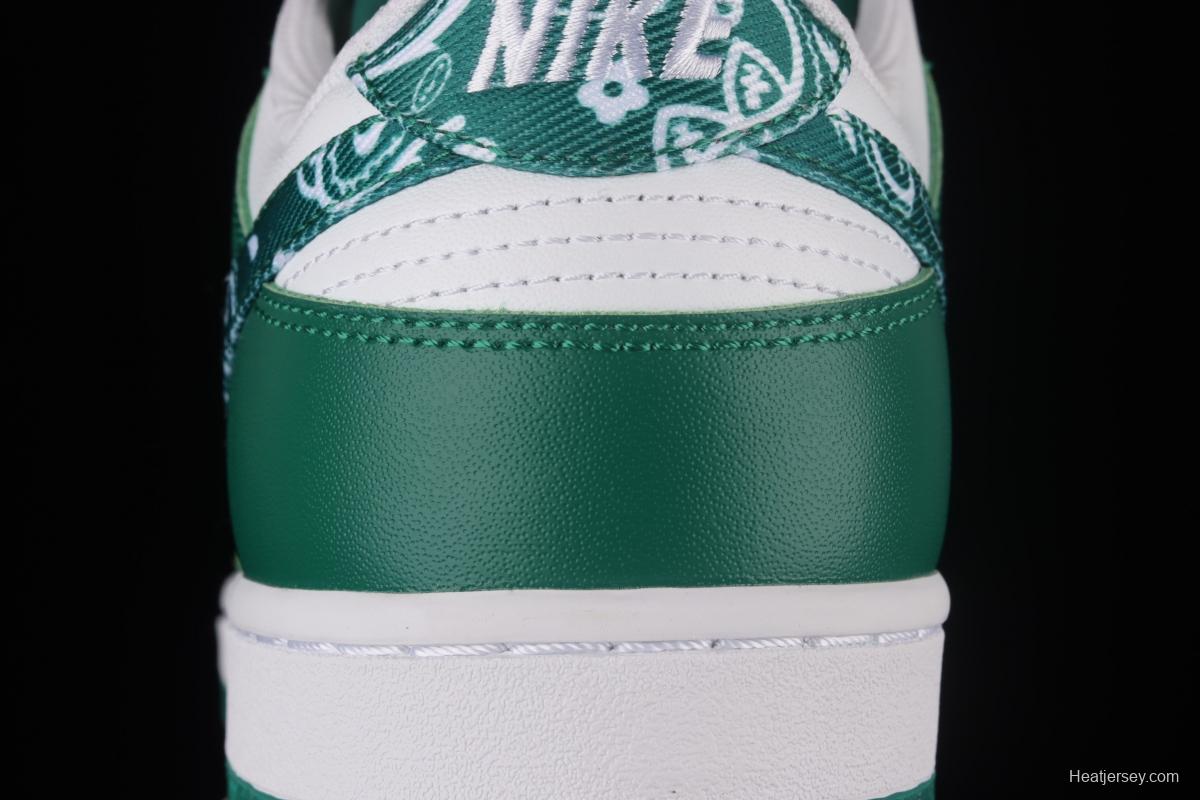 NIKE DUNK Low Green Paisley cashew nuts white and green SB buckle rebound fashion casual board shoes DH4401-102