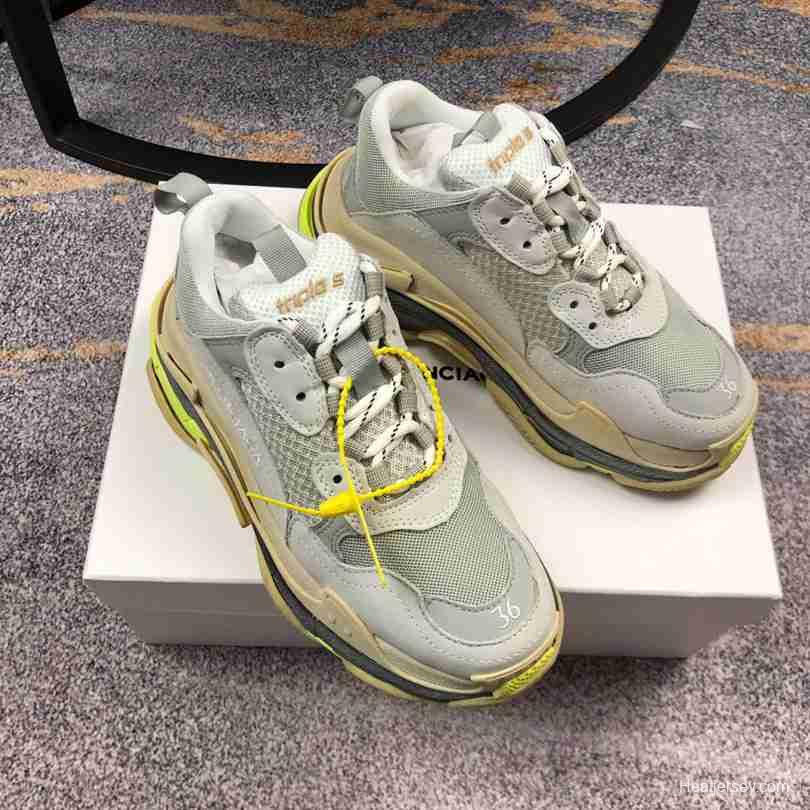 Men Balenciaga Triple-S Sneaker Grey Sneaker