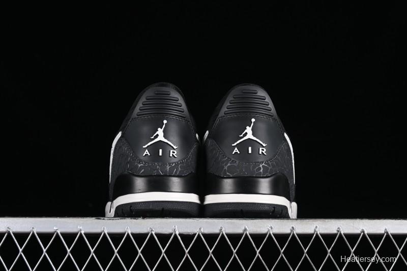 Air Jordan Legacy AJ312 Low Sneakers